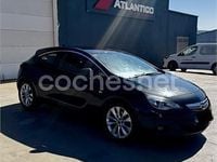 Usado Opel Astra GTC Sportive 140 CV (102 kW) 2016 Negro Berlina