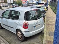 Usado Renault Modus Dynamique 98 CV (72 kW) 2005 Gris / plata Monovolumen