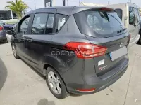 Usado Ford B-MAX Trend 100 CV (73 kW) 2016 Gris / plata Monovolumen
