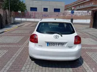 Usado Toyota Auris Luna 126 CV (92 kW) 2007 Blanco Utilitario