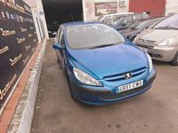 Usado Peugeot 307 110 CV (80 kW) 2004 Azul Berlina
