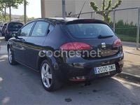 Usado Seat Leon Sport 140 CV (102 kW) 2006 Negro Utilitario