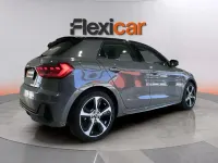 Usado Audi A1 Sportback S-Line 110 CV (80 kW) 2022 Gris Utilitario