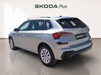 Usado Skoda Kamiq Selection 116 CV (85 kW) 2025 Gris plata SUV