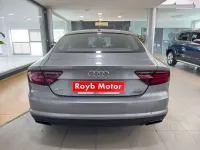 Usado Audi A7 Sportback 218 CV (160 kW) 2015 Gris / plata Utilitario