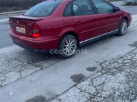 Usado Citroën C5 110 CV (80 kW) 2001 Granate Berlina