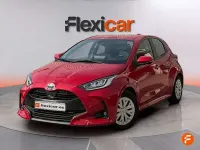 Usado Toyota Yaris Active 116 CV (85 kW) 2023 Burdeos Utilitario