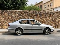 Usado Seat Toledo Stella 110 CV (80 kW) 2000 Gris / plata Berlina