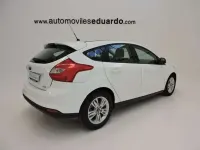 Usado Ford Focus Trend 101 CV (74 kW) 2014 Blanco Utilitario