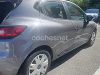 Usado Renault Clio IV Business 75 CV (55 kW) 2016 Gris / plata Berlina