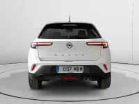 Usado Opel Mokka GS Line 130 CV (95 kW) 2022 Blanco SUV