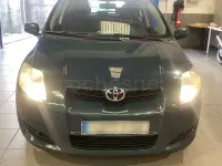 Usado Toyota Auris Luna 97 CV (71 kW) 2007 Azul Utilitario