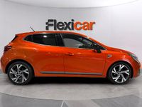 Usado Renault Clio V RS Line 100 CV (73 kW) 2020 Naranja Berlina