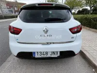 Begagnad Renault Clio IV LIMITED 90 HK (66 kW) 2016 Vit Sedan