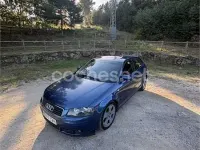 Usado Audi A3 Ambition 140 CV (102 kW) 2004 Azul Utilitario