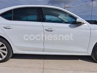 Usado Skoda Octavia Selection 204 CV (150 kW) 2025 Blanco Berlina