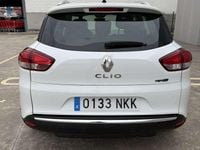 Usado Renault Clio GrandTour LIMITED 90 CV (66 kW) 2020 Blanco Familiar