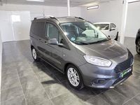Käytetty Ford Tourneo Courier Titanium 100 HP (73 kW) 2019 Harmaa Tila-auto