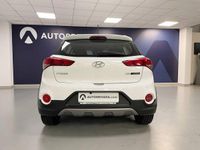 Usado Hyundai i20 Active 100 CV (73 kW) 2018 Polar white (sólido)