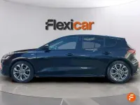 Usado Ford Focus ST-Line 155 CV (114 kW) 2023 Negro Berlina