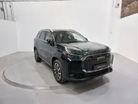 Usado Ebro s800 279 CV (205 kW) 2025 Verde SUV