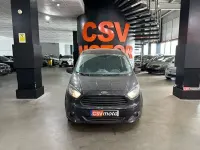 Usado Ford Tourneo Courier 100 CV (73 kW) 2018 Negro Monovolumen