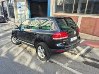 Usado VW Touareg R 174 CV (127 kW) 2006 Negro SUV