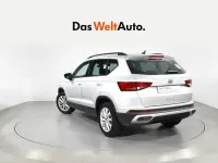 Usado Seat Ateca Style 150 CV (110 kW) 2025 Gris plata SUV