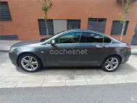 Usado Opel Insignia Sport 160 CV (117 kW) 2009 Gris / plata Berlina