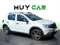 Usado Dacia Sandero Stepway 90 CV (66 kW) 2017 Blanco Berlina