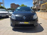 Usado Renault Twingo Dynamique 75 CV (55 kW) 2010 Negro Utilitario