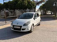 Usado Renault Scénic III Authentique 95 CV (69 kW) 2011 Blanco Monovolumen