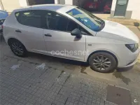 Usado Seat Ibiza I-Tech 90 CV (66 kW) 2014 Blanco Berlina