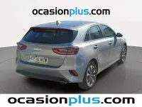 Usado Kia Ceed 101 CV (74 kW) 2025 Gris plata Utilitario