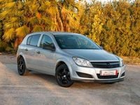 Usado Opel Astra Enjoy 90 CV (66 kW) 2008 Negro Utilitario
