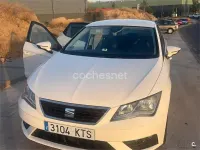 Usado Seat Leon Style 115 CV (84 kW) 2019 Blanco Berlina