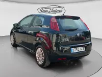 Usado Fiat Grande Punto Active 90 CV (66 kW) 2008 Negro Utilitario