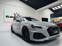 Usado Audi RS4 Premium 450 CV (330 kW) 2021 Gris / plata Familiar