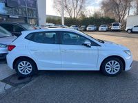 Usado Seat Ibiza Style Plus 95 CV (69 kW) 2019 Blanco Utilitario