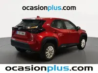 Usado Toyota Yaris Cross Business Edition 116 CV (85 kW) 2024 Rojo SUV