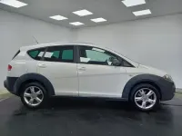 Usado Seat Altea 170 CV (125 kW) 2010 Blanco Monovolumen
