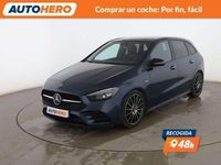 Usado Mercedes B180 AMG line 136 CV (100 kW) 2021 Azul Monovolumen