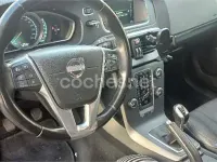 Usado Volvo V40 CC Momentum 120 CV (88 kW) 2015 Negro Familiar