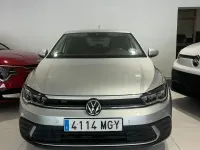 Usado VW Polo Life 95 CV (69 kW) 2021 Gris / plata Utilitario