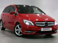 Usado Mercedes B180 109 CV (80 kW) 2014 Rojo Utilitario