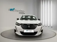 Occasion Peugeot 2008 Allure 110 PK (80 kW) 2022 Wit SUV