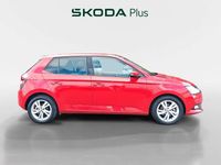 Usado Skoda Fabia Ambition 95 CV (69 kW) 2021 Rojo Berlina