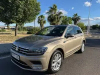 Usado VW Tiguan Sportline 150 CV (110 kW) 2017 Beige SUV