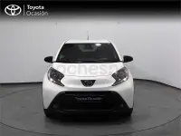 Usado Toyota Aygo X Play 72 CV (52 kW) 2025 Blanco SUV