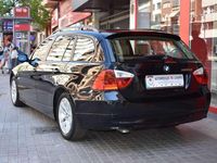 Usado BMW 320 163 CV (119 kW) 2006 Negro Familiar